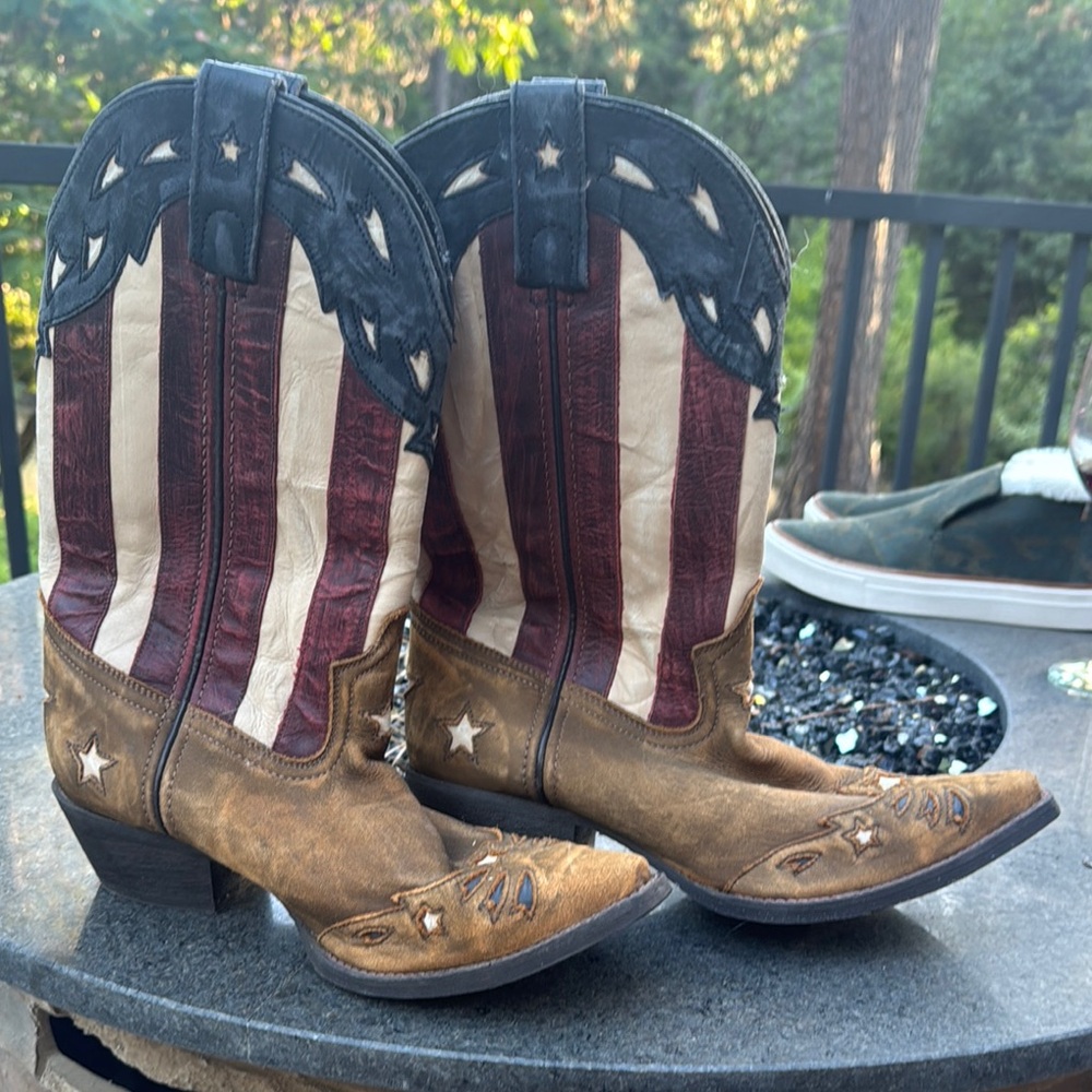 Laredo Patriotic Heeled Boots - Red, White, and Brown